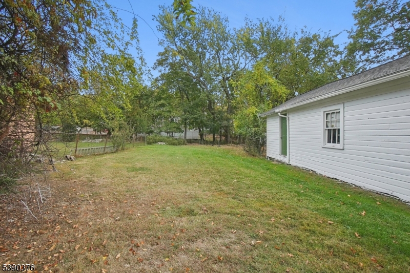 Laning Avenue - Residential