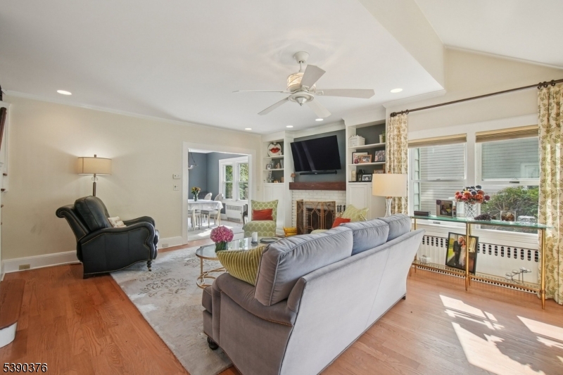 Laning Avenue - Residential