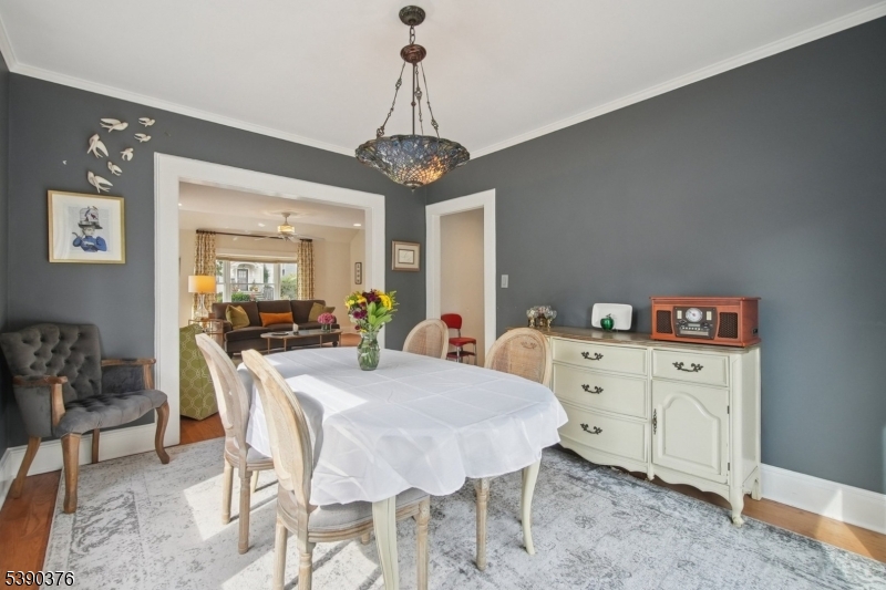 Laning Avenue - Residential