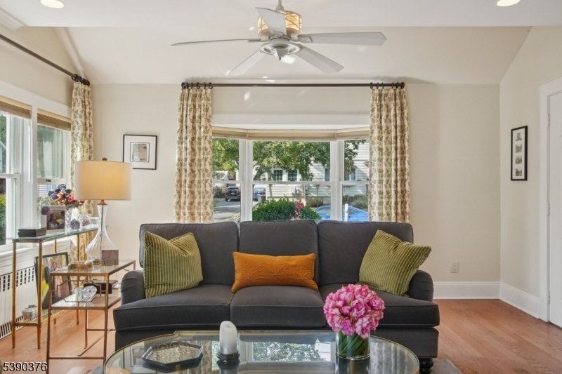 Laning Avenue - Residential