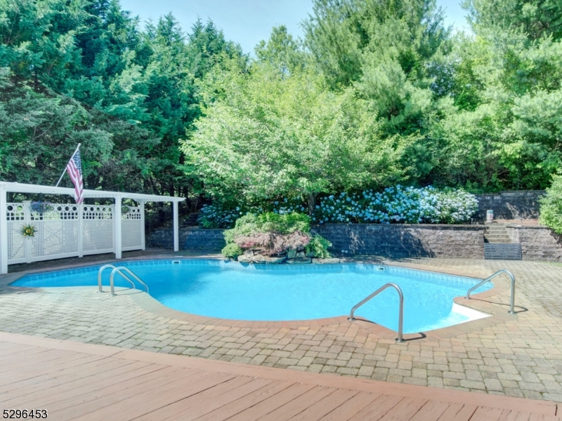 Hunters Ridge - Residential