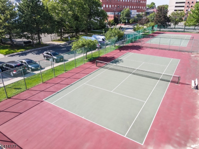 SOCIETY HILL - Residential