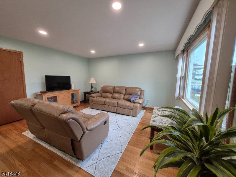 Golf / Country club - Residential