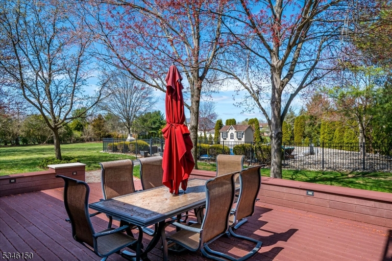 Franklin Twp., New Jersey 08873, United States, 4 Bedrooms Bedrooms, ,3 BathroomsBathrooms,Residential,Pending,100612