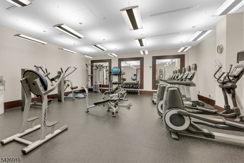 40 Park - Residential