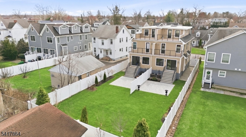 DOWNTOWN MILLBURN - Residential