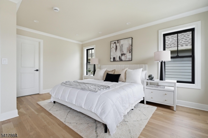 DOWNTOWN MILLBURN - Residential