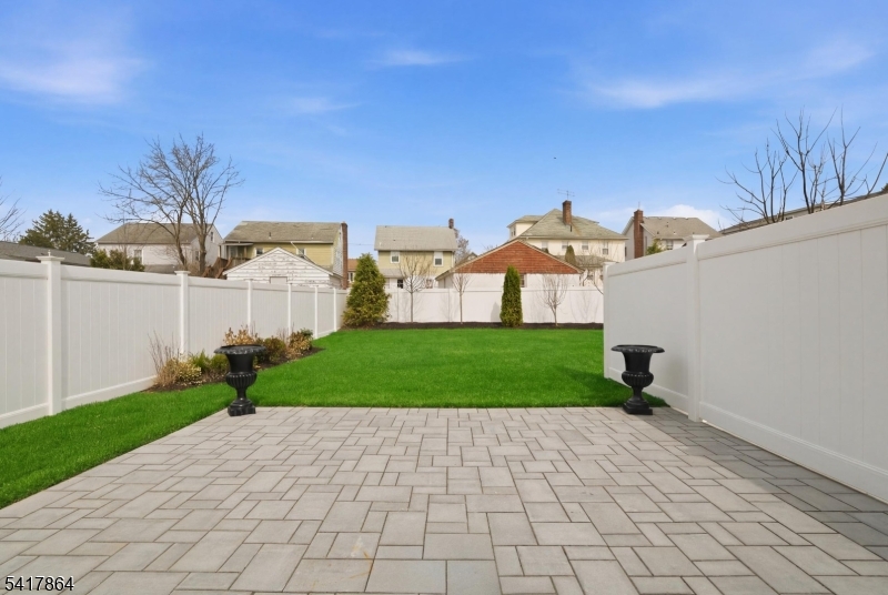 DOWNTOWN MILLBURN - Residential