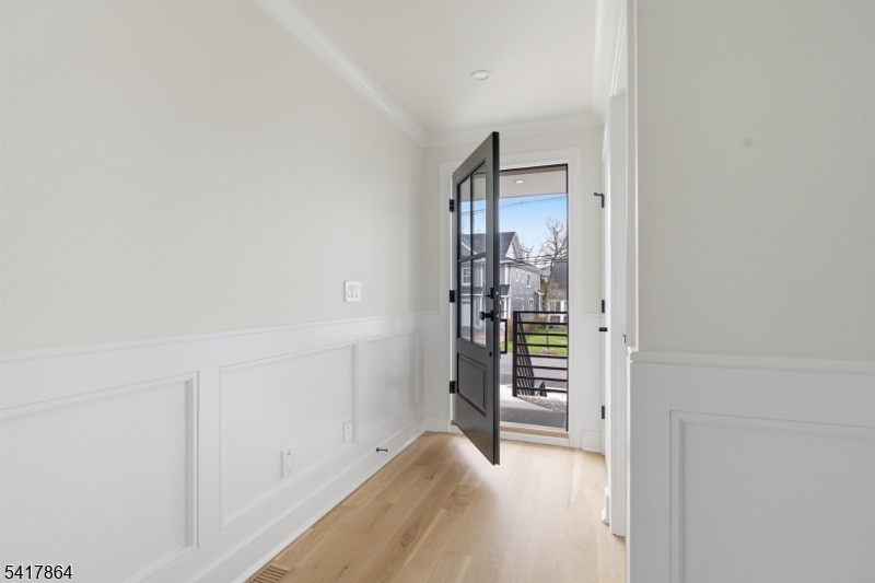 DOWNTOWN MILLBURN - Residential