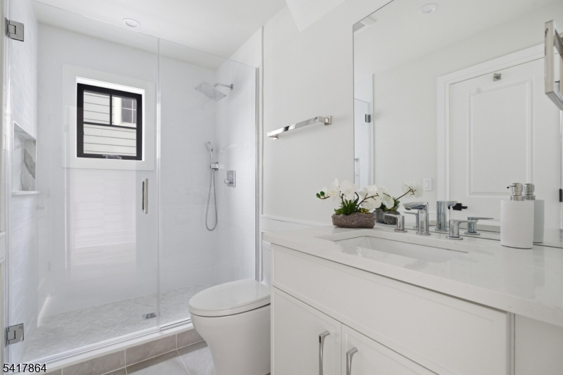 DOWNTOWN MILLBURN - Residential