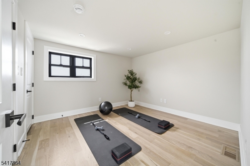 DOWNTOWN MILLBURN - Residential