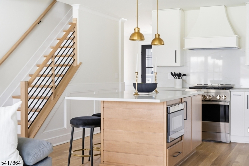 DOWNTOWN MILLBURN - Residential