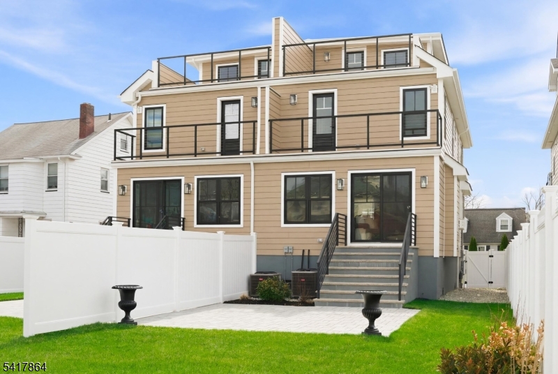 DOWNTOWN MILLBURN - Residential