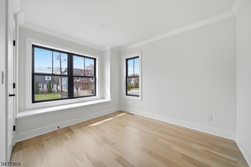 DOWNTOWN MILLBURN - Residential