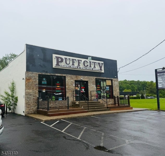 Photo 1 of 2 — 414 State Rt 23, Franklin Boro, NJ 07416