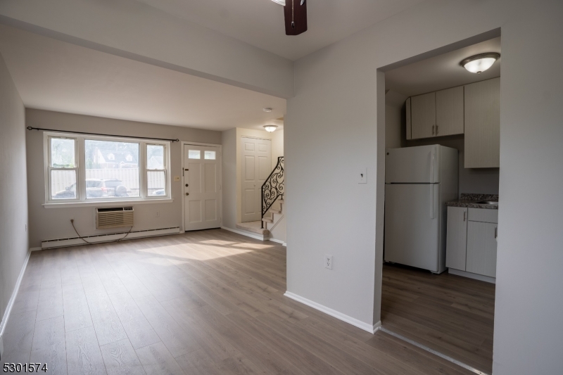 Lincoln Gardens - Residential Lease