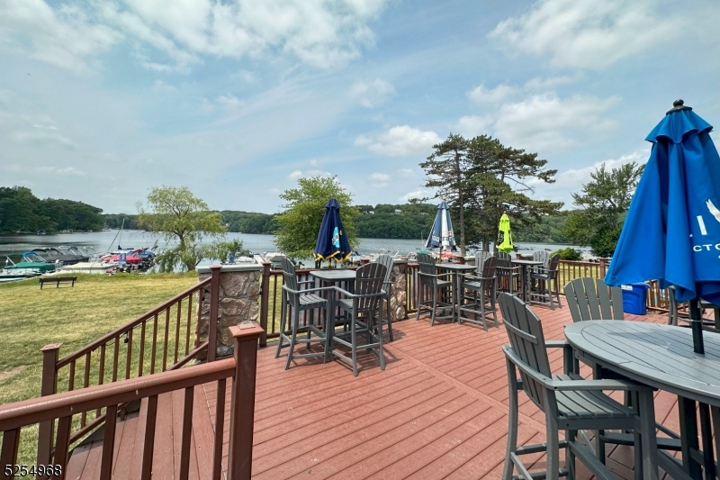 White Meadow Lake - Residential