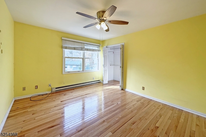 White Meadow Lake - Residential