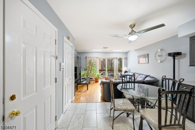 Fairmount Courts - Residential