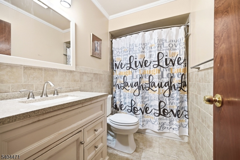 Fairmount Courts - Residential