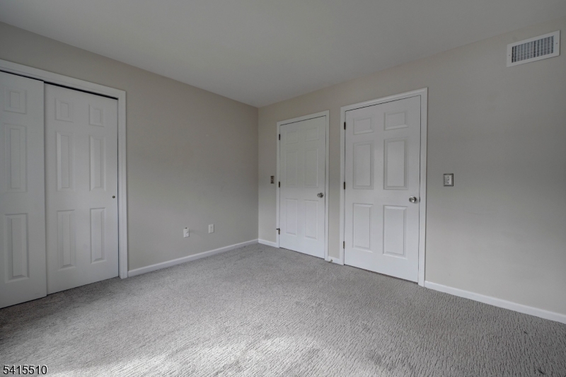 The Glens at Pompton Plains - Residential