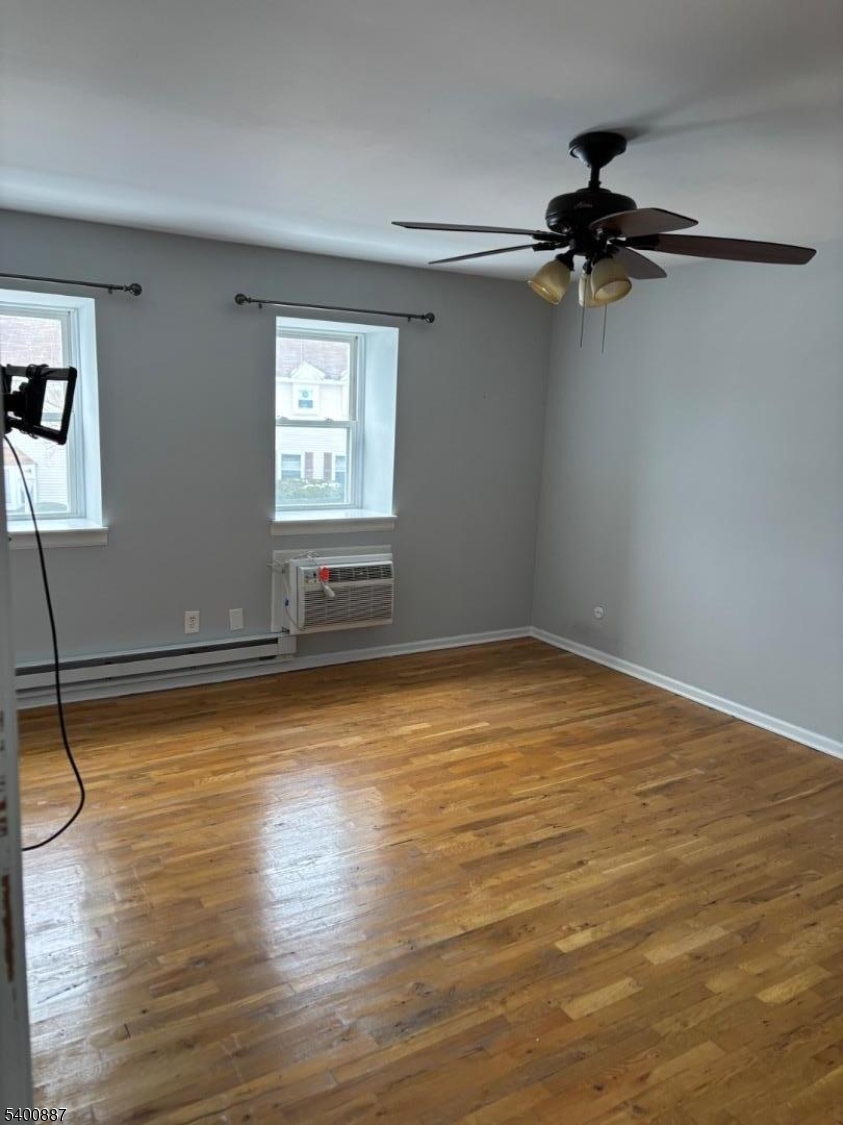 Mountainview Manor - Residential