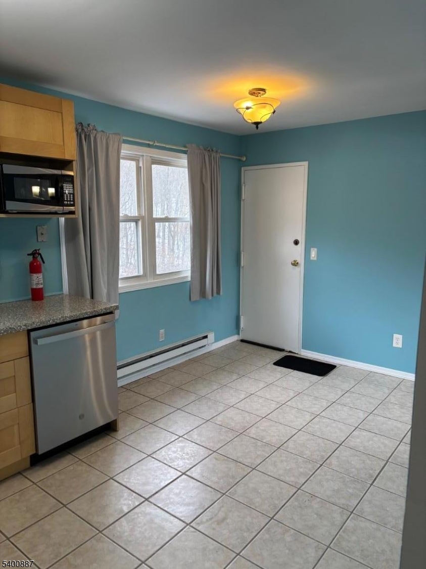 Mountainview Manor - Residential