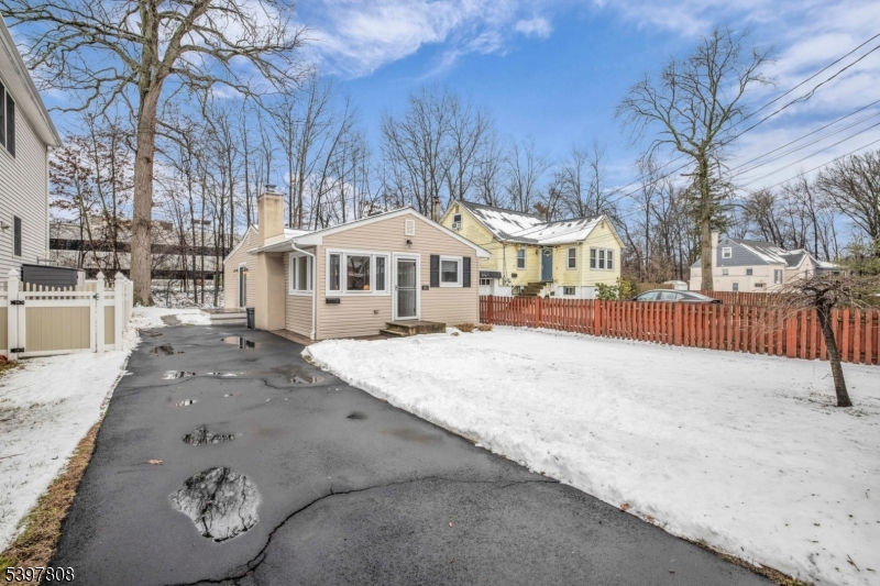 Lake Parsippany - Residential