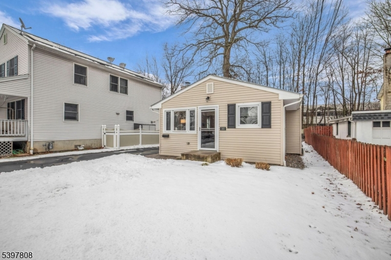 Lake Parsippany - Residential