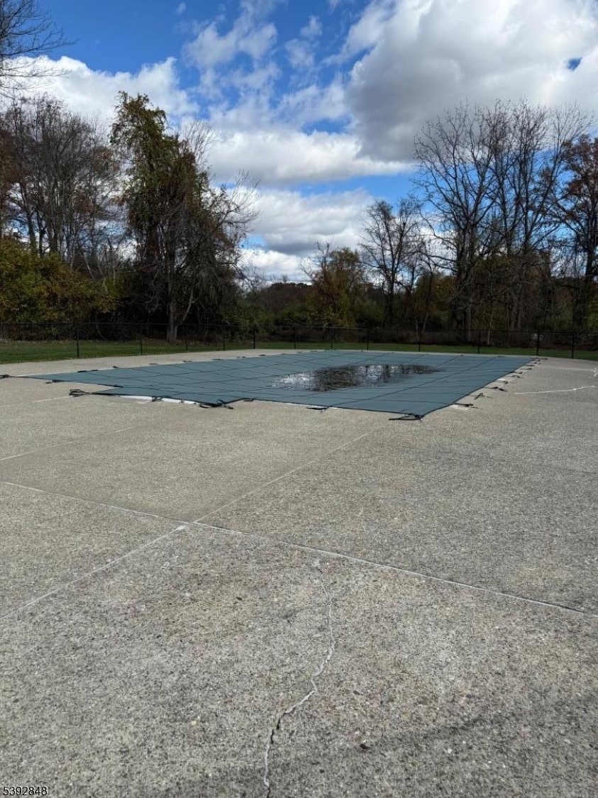 Rolling Hills - Residential