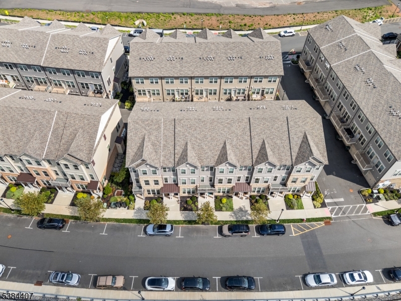 SOMERVILLE STATION - Residential