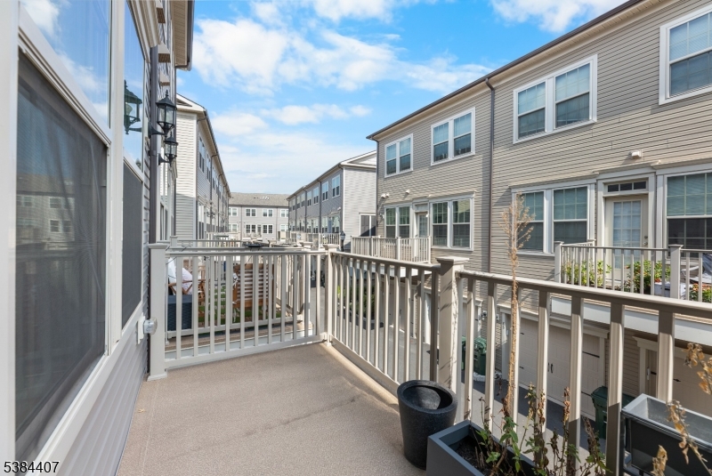 SOMERVILLE STATION - Residential