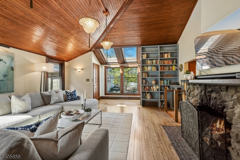 Upper Montclair - Residential