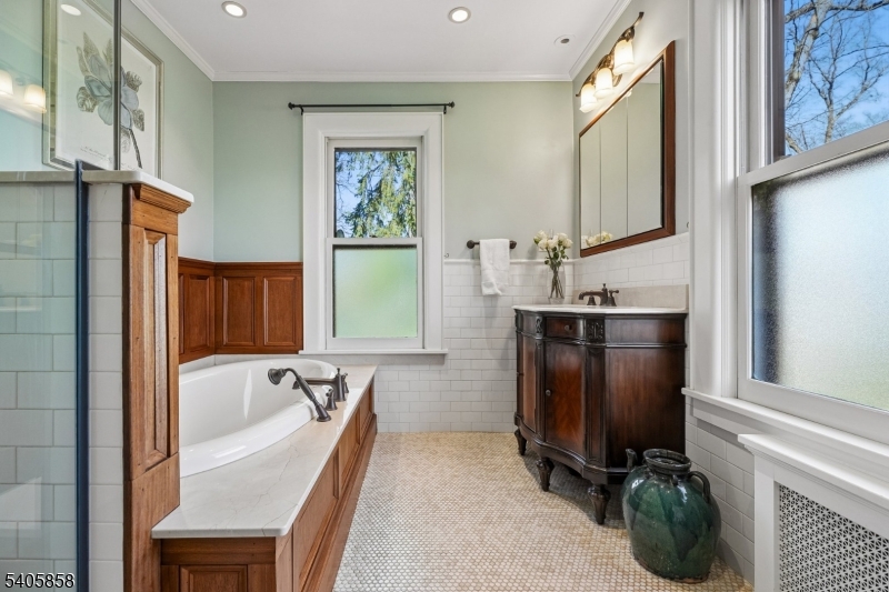 Upper Montclair - Residential