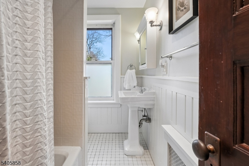 Upper Montclair - Residential