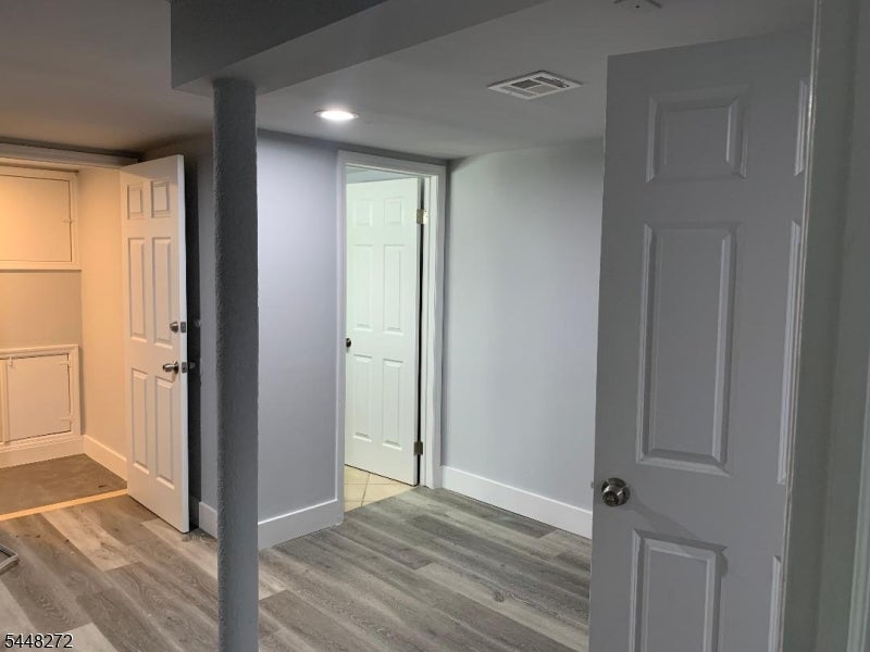 160 Brill St - Photo 3