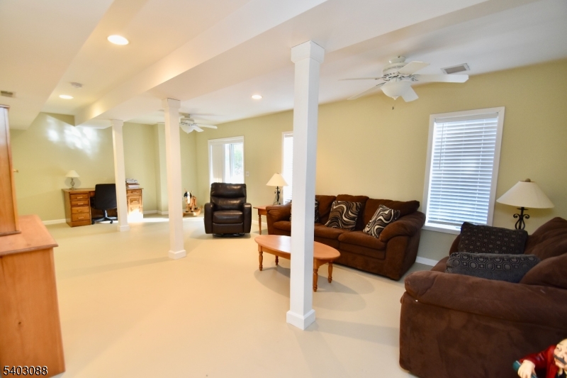 Berkshire Ridge - Residential Lease