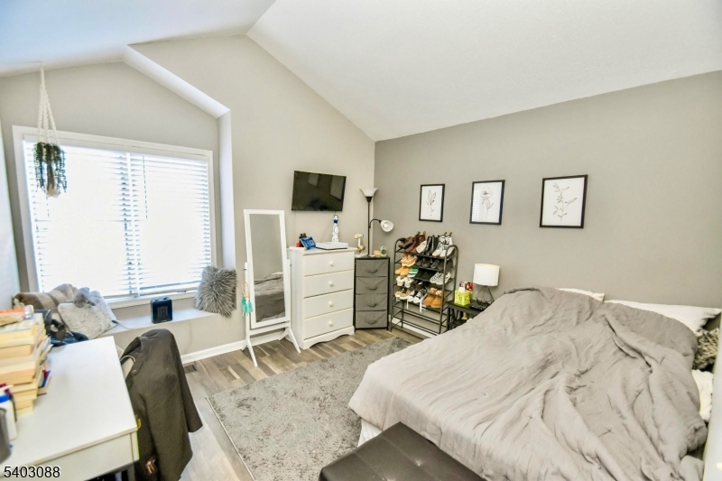 Berkshire Ridge - Residential Lease