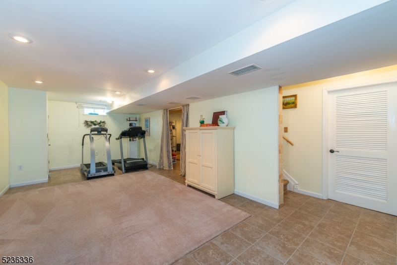 Flanders Crossing - Residential