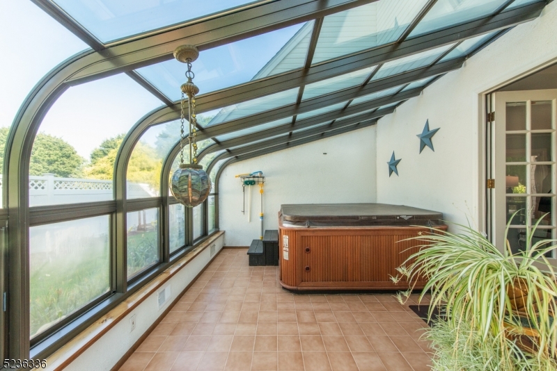 Flanders Crossing - Residential