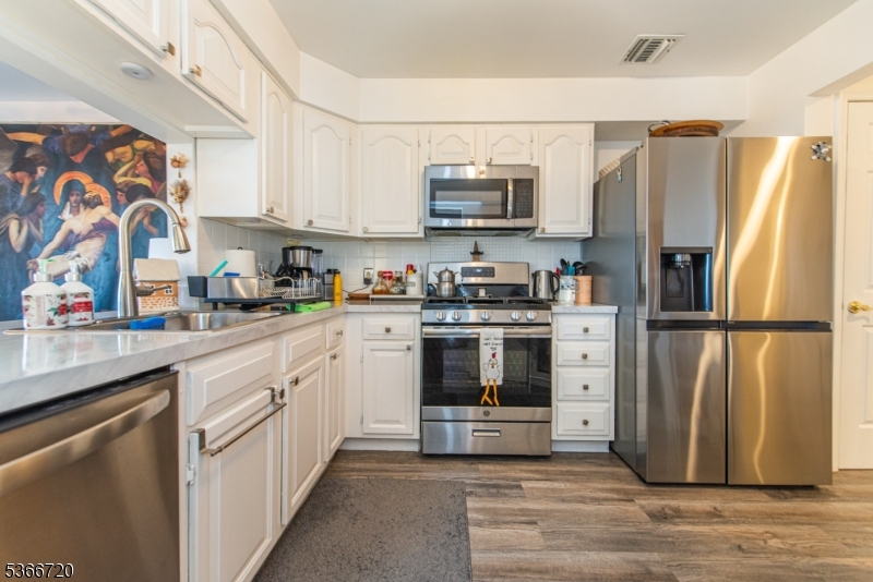 Garret Heights - Residential