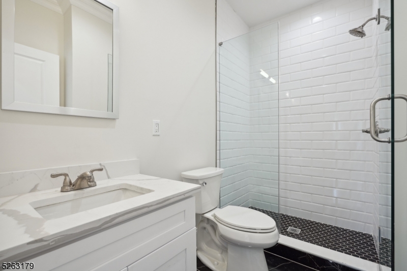 Riker Hill - Residential