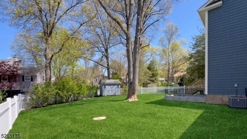 Riker Hill - Residential