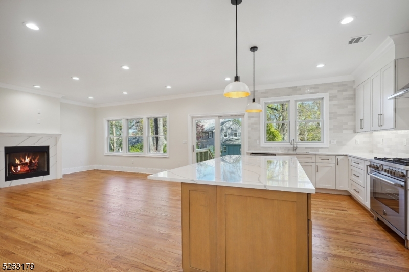 Riker Hill - Residential