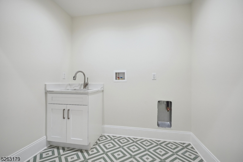 Riker Hill - Residential