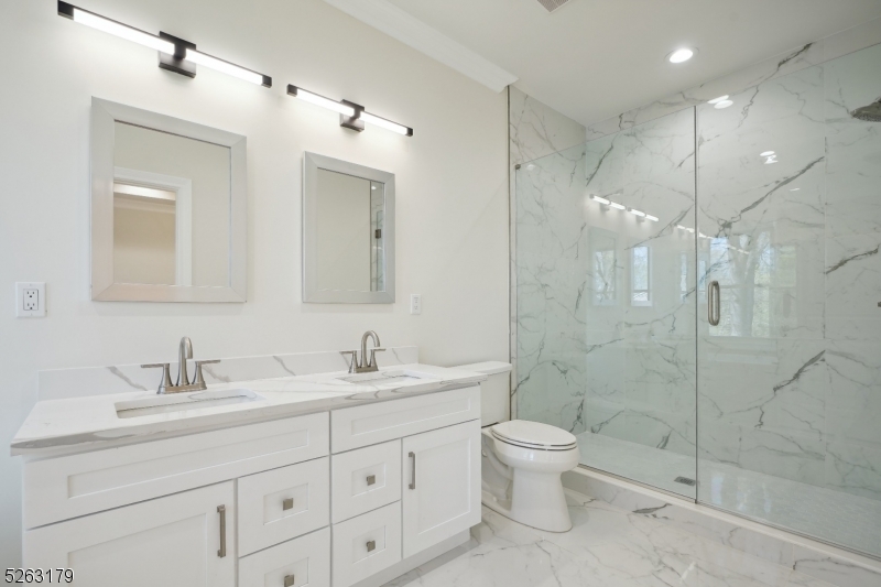 Riker Hill - Residential