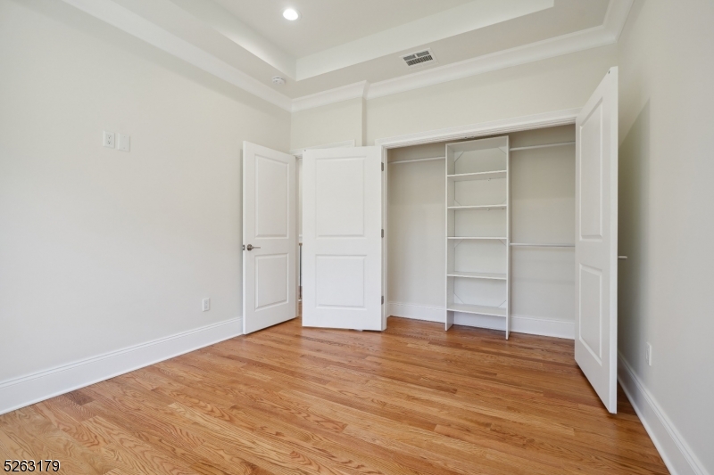 Riker Hill - Residential