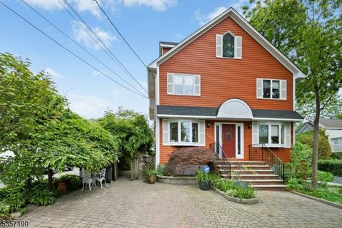 MLS: 3962482