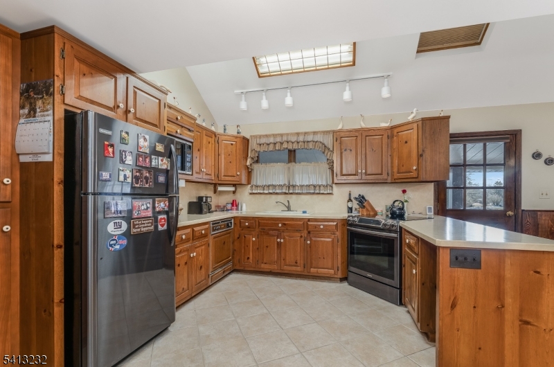 Ringoes - Commercial Sale