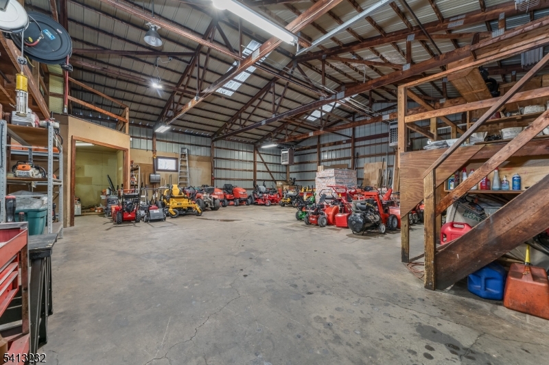 Ringoes - Commercial Sale